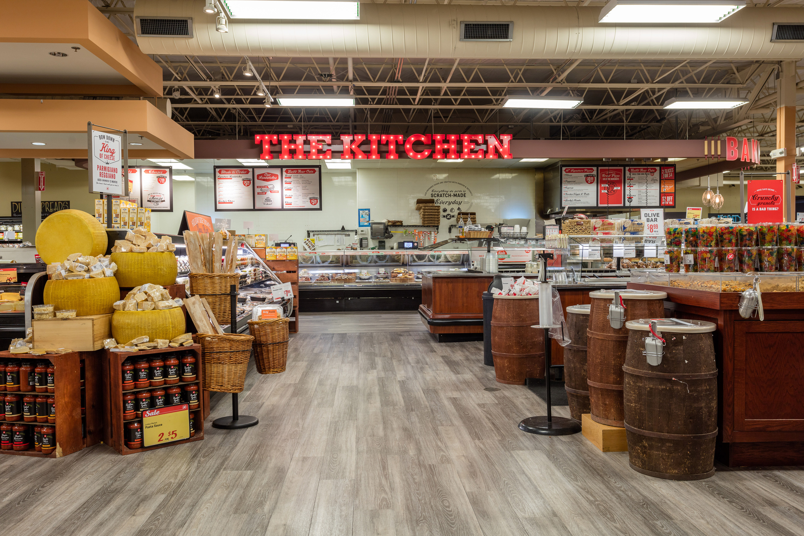 Lucky’s Market Metropolitan Floors